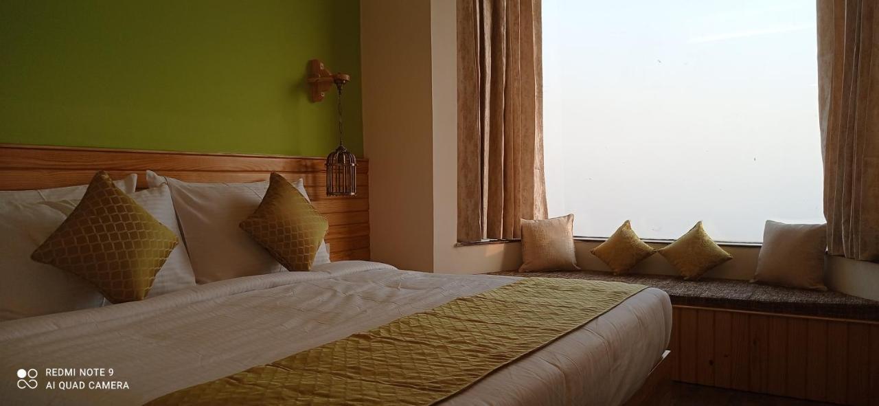 Tarangi Mussoorie موسوري المظهر الخارجي الصورة